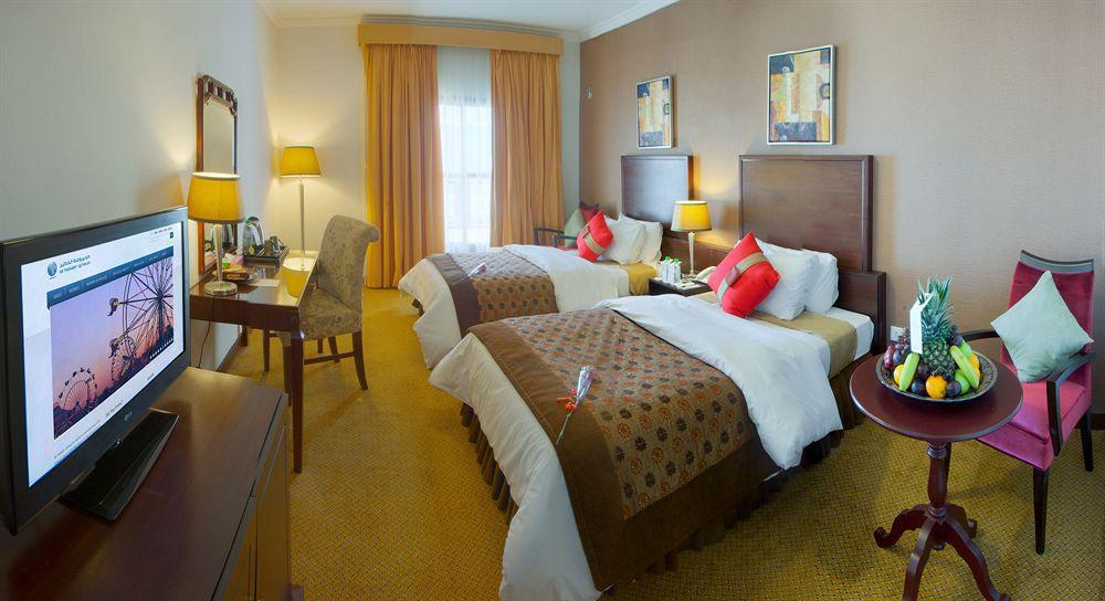 Golden Tulip Qaser Al Baha Екстер'єр фото